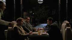 Restaurant (3x08)